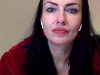 I am positive and open, I like fun and interesting spending of time. If you