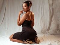 hot cam girl fingering shaved pussy AhriaMiles