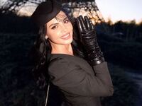 hot girl webcam AngelinaKunis