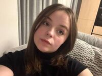 chat EsterBlue