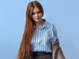 free live chatroom GwynBujarski