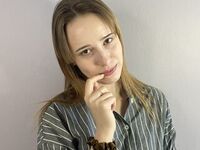 masturbating webcam girl JullieHopper