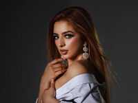 nude camgirl picture MarianaSaavedra