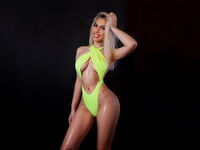 hot cam girl masturbating with dildo ZaraSpice