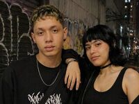 cam couple video AxelAndCloe