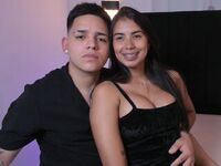 flirt chat room PaulaAndJosue