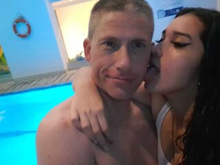 hot couple live sex VivianaandAndrew