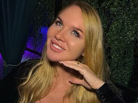 camgirl foot fetish chat room AlesiaStrict