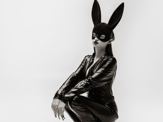 latex fetish show EllaHorton