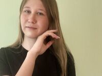 beautiful girlcam AdriaSecker