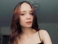 cam girl showing tits AlisPrices