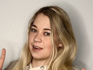 chat live cam AnjaTruehart