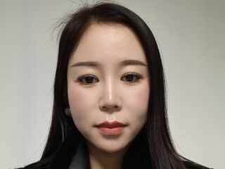 girl AnyaWang