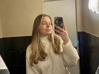 hot girl cam picture AryaThomas