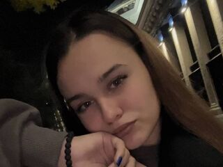 girl topless BarbaraColon