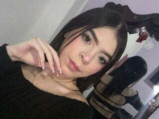 naughty camgirl fingering pussy BelaStelly