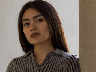 kinky webcam model CandraGraber