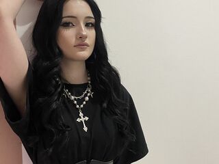 camgirl masturbating with sex toy CelestineShire