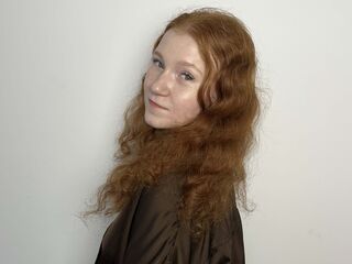 sex webcam chatroom CharlotteMunter