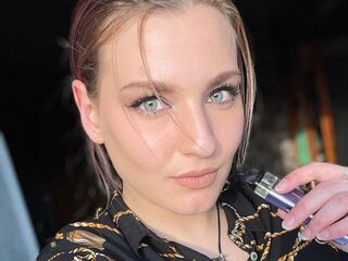 hot cam show CristaStwell