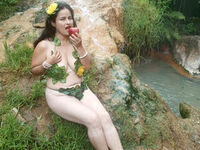 live webcam performer CrystalLara