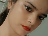 sexy camgirl CutePriyaa