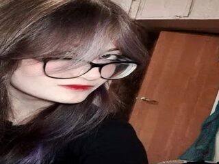 hot live cam DeberaWoodsmall