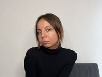 cam girl masturbating with vibrator EleonoraSzabo
