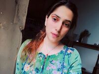 camwhore masturbating with dildo ElsaEmily