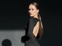 fingering cam girl video EmilyGiffin