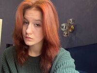 masturbating webcam girl EmmaTrippa