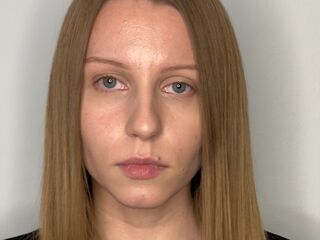 anal webcam FawnTobin