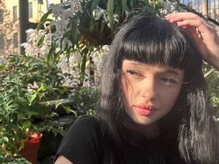 beautiful webcamgirl FloraRay