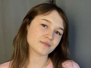 cam whore livesex FlossieStudwell