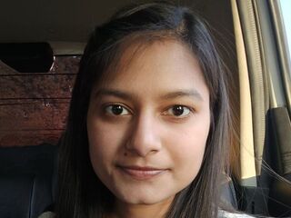 camwhore fingering pussy GretaCyrus