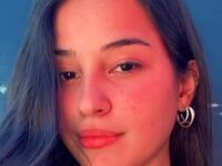 naked cam girl masturbating with vibrator HannyMia