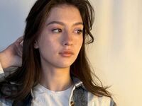 show live HermilaKegerries