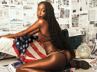 hot naked webcamgirl IvoryKiwi