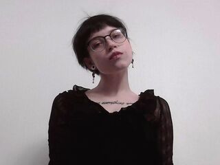 masturbating camgirl KeithaBuscemi