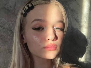 streaming live webcam KianaStark