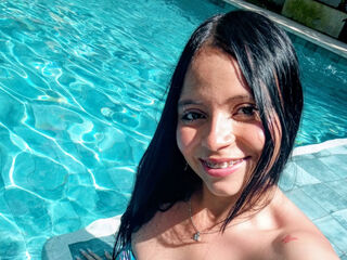 cam whore livesex LauraVelle