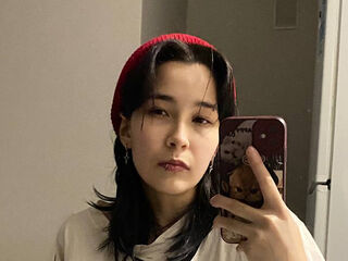 naked girl with webcam fingering LibertyBranden