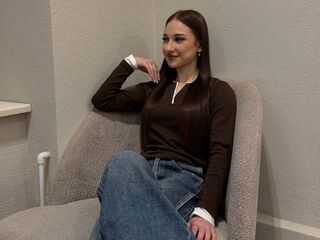 jasmin webcam model LouettaElledge
