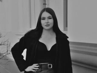camgirl live LucilleWhite