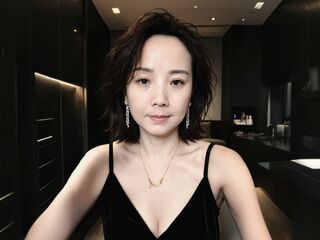 camwhore shaving pussy LunaYao