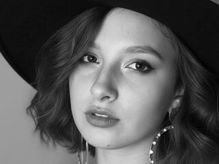 livecam sex LylianRose