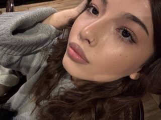 camgirl fingering pussy LynetteLavoie