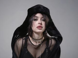camwhore nude MahaliaNeher