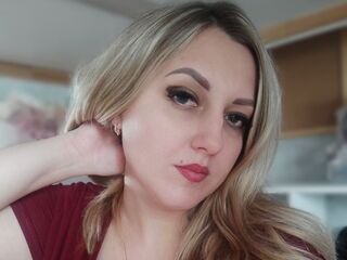 camwhore fingering shaved pussy MariaPixie