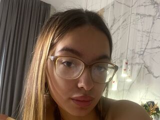 spy webcam MarianaPollack